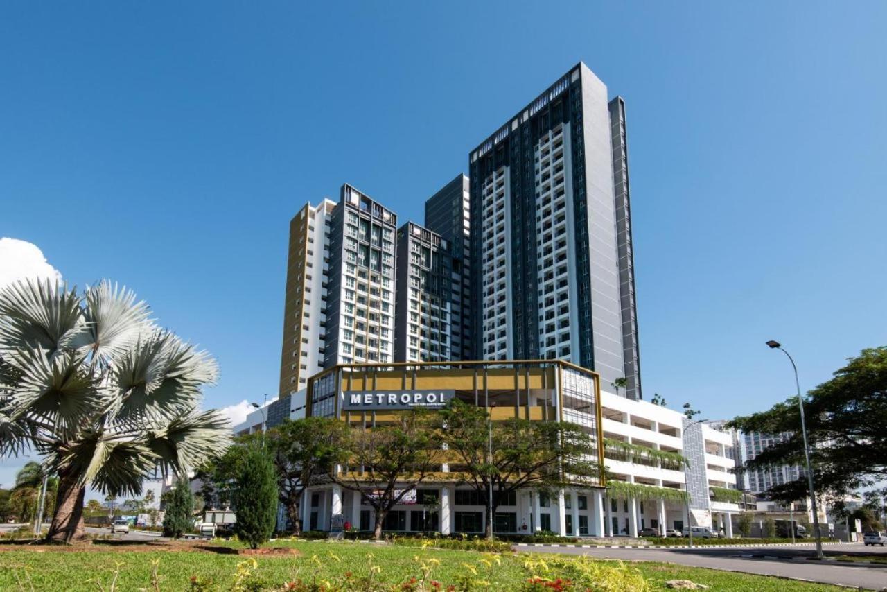 Metropol Serviced Perda Apartment *