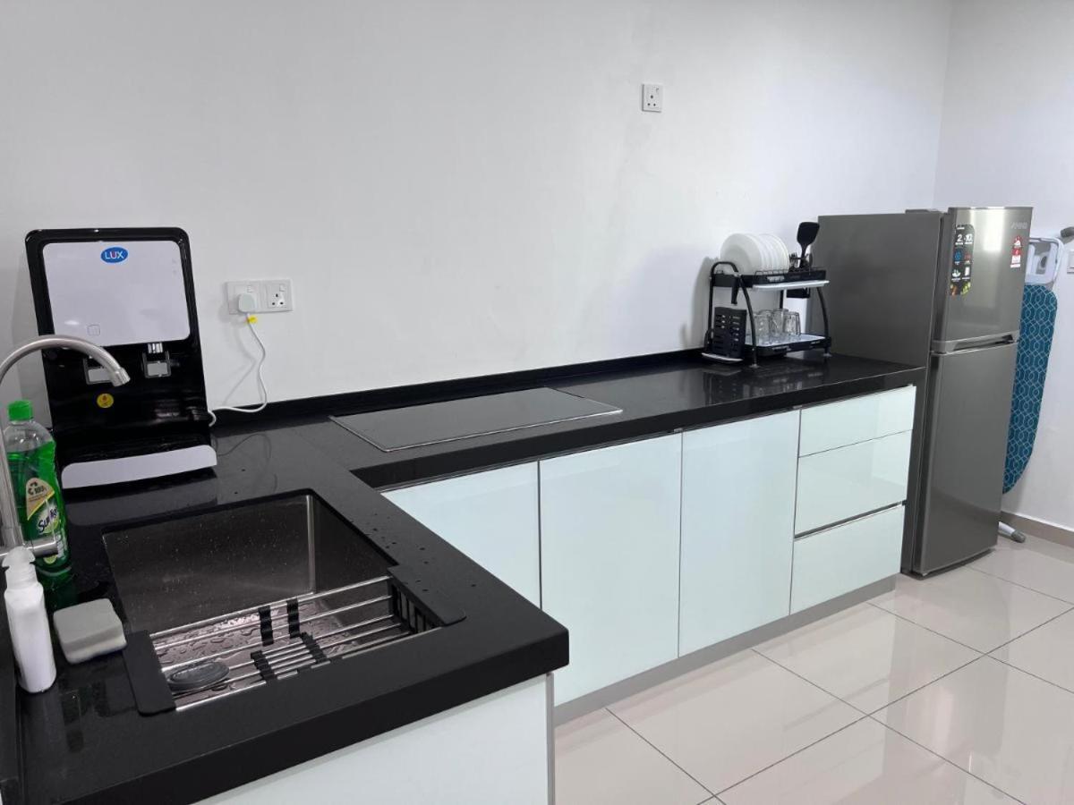 Metropol Serviced Perda